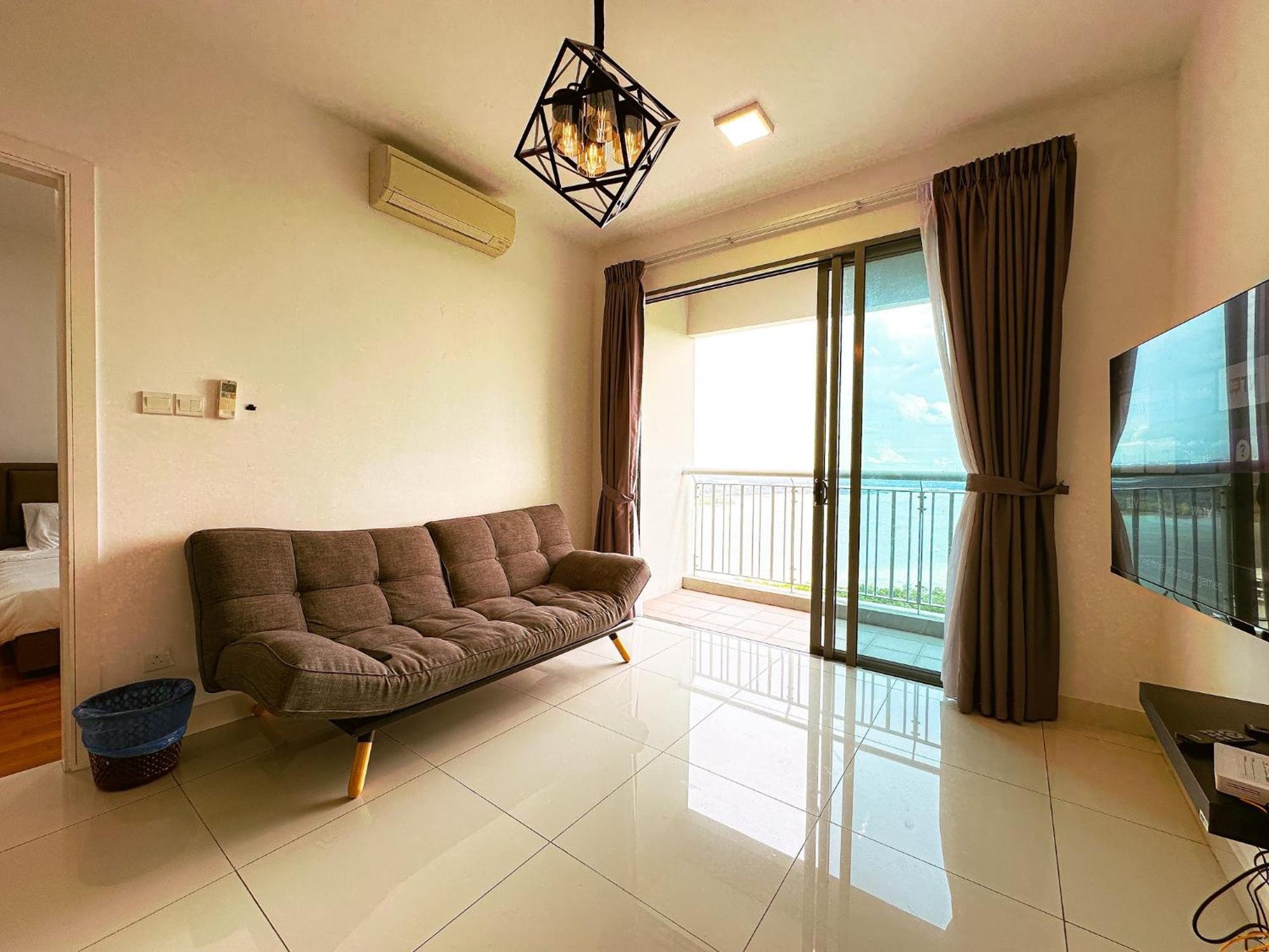 Teega Suites Puteriharbour By Wp Homestay Джохор Бахру Екстериор снимка