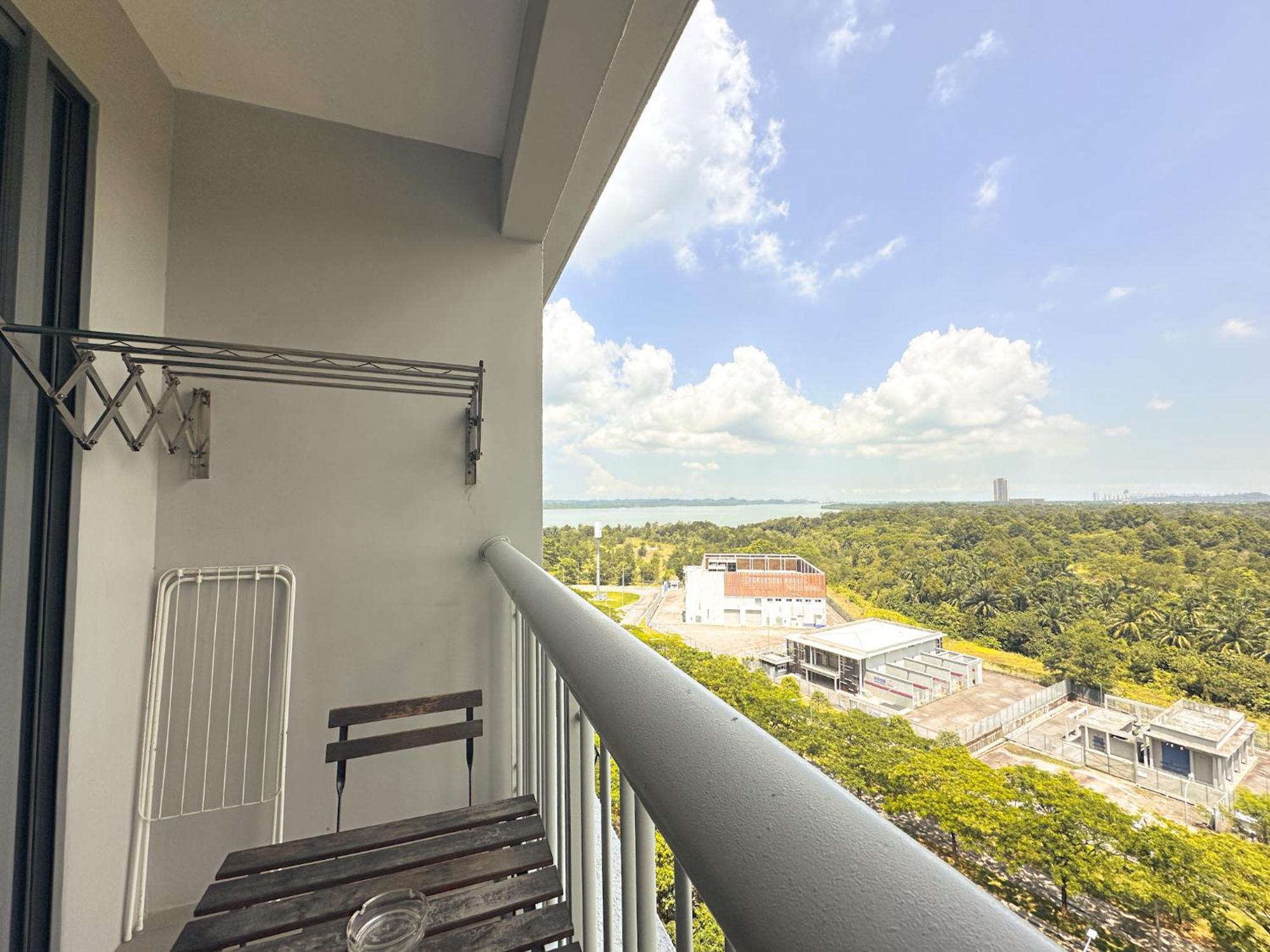Teega Suites Puteriharbour By Wp Homestay Джохор Бахру Екстериор снимка