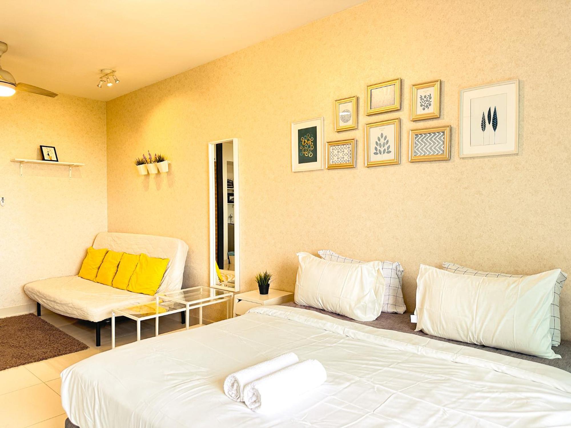 Teega Suites Puteriharbour By Wp Homestay Джохор Бахру Екстериор снимка