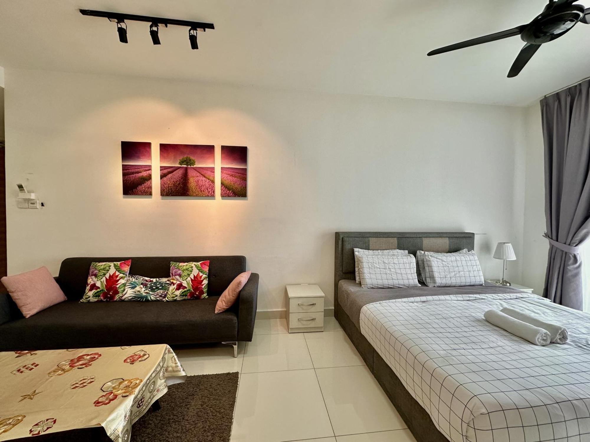 Teega Suites Puteriharbour By Wp Homestay Джохор Бахру Екстериор снимка