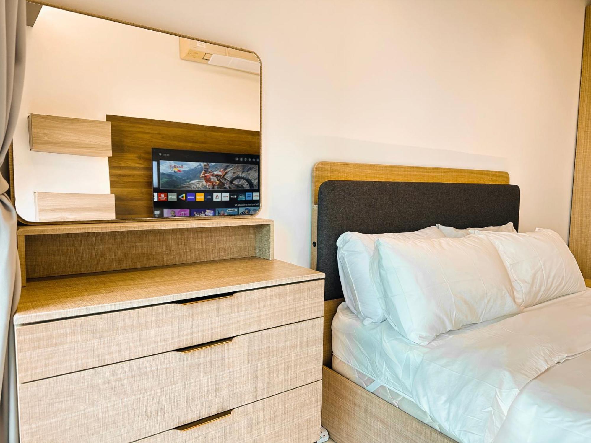 Teega Suites Puteriharbour By Wp Homestay Джохор Бахру Стая снимка